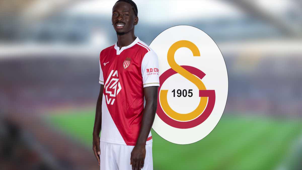 Galatasaray shows concrete interest in West Ham's Soungoutou Magassa hero image