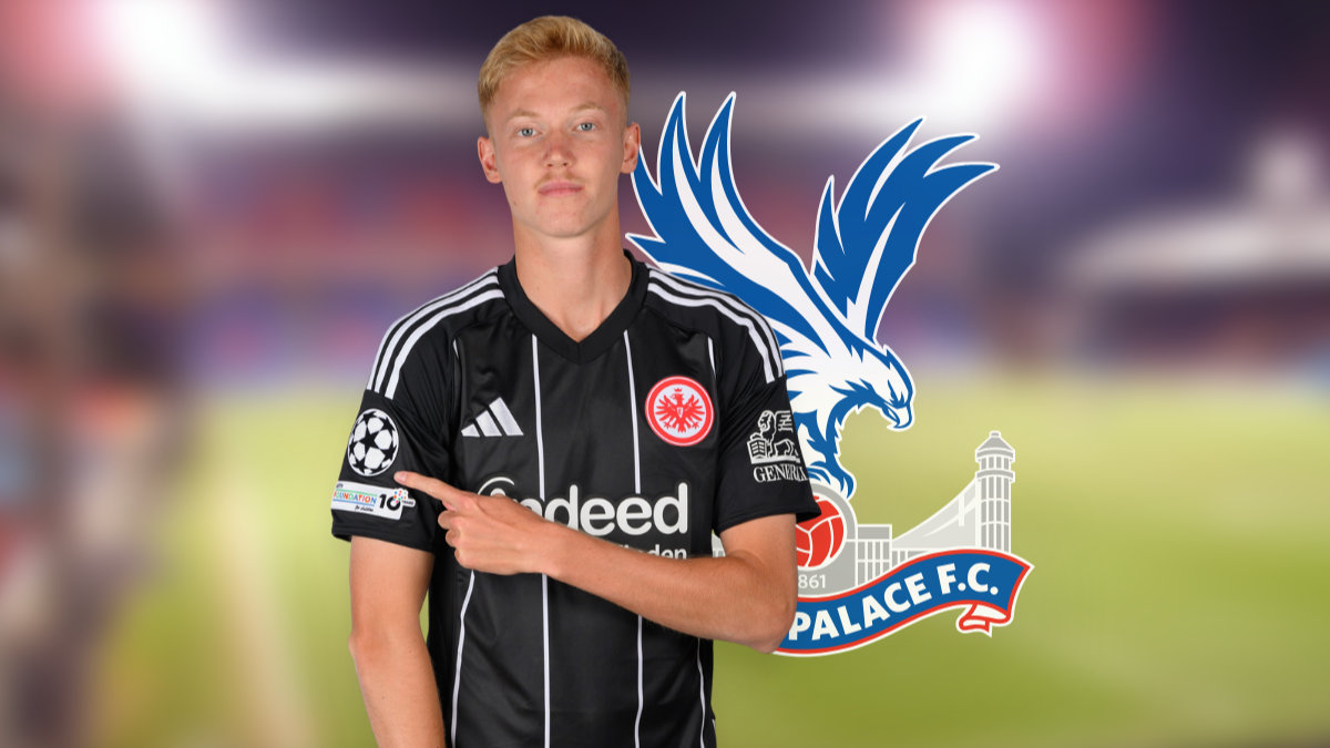 Hugo Larsson in talks with Crystal Palace over transfer hero image