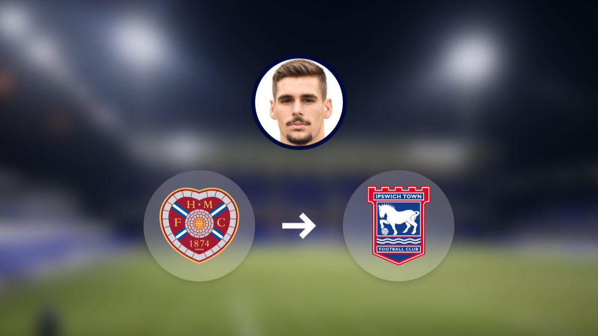 Ipswich Town join the pursuit of Hearts playmaker Cláudio Braga hero image