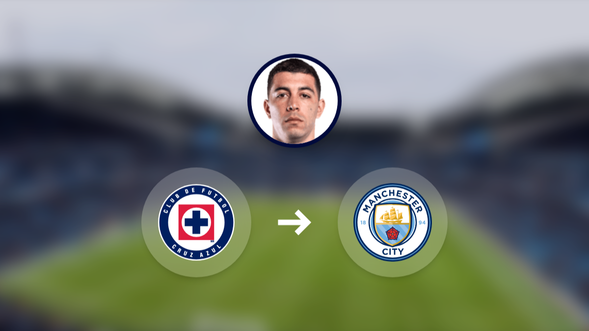 Manchester City scout watches Erik Lira hero image