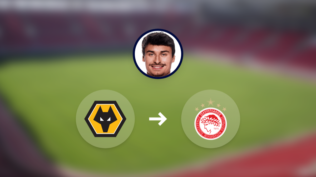 Wolves offer Hugo Bueno to Olympiakos for €10 million hero image